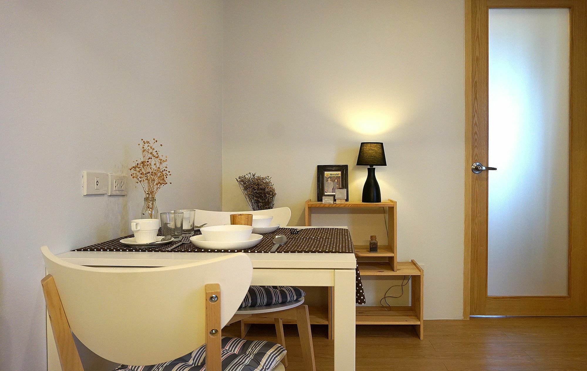 סי ראצ'ה Benri Sriracha Residence מראה חיצוני תמונה